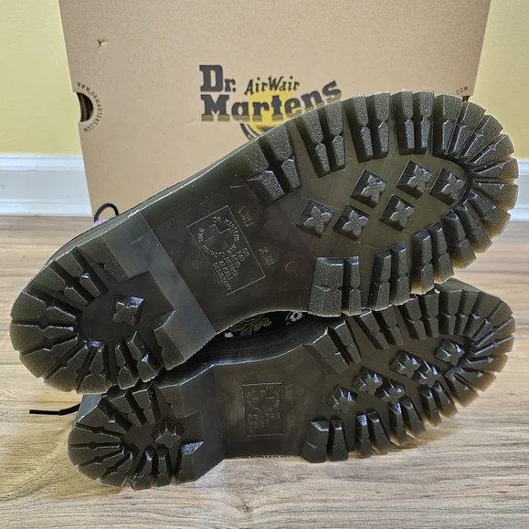 🌸Dr. Martens SINCLAIR HI VINTAGE FLORAL PLATFORM BOOTS, size US 9 - Picture 5 of 9